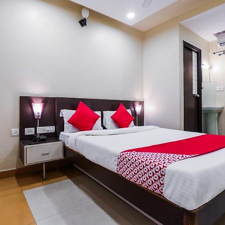 היידראבד Hotel New Sree Krishna Residency מראה חיצוני תמונה